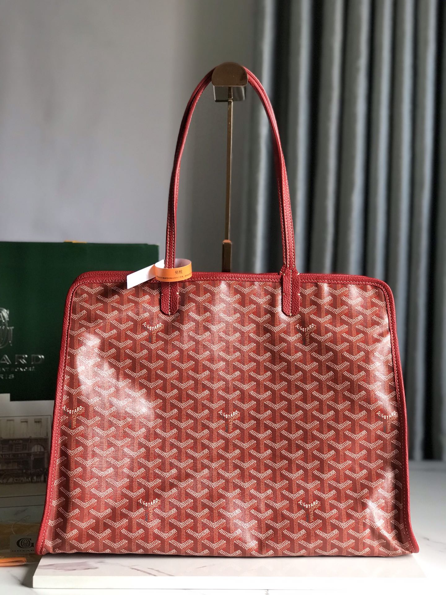 Hardy PM Handle Bag In Red